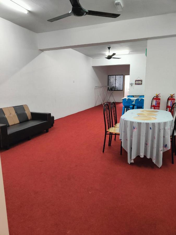 World Kids Fantasy Hotel Lumut Eksteriør billede